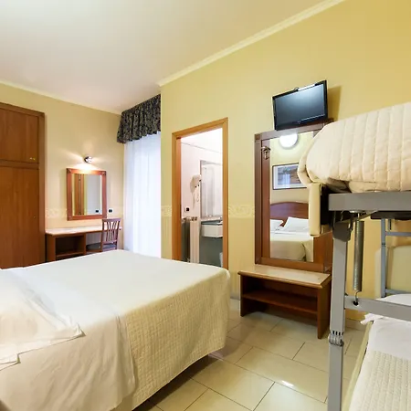 Grifone Hotel 3*