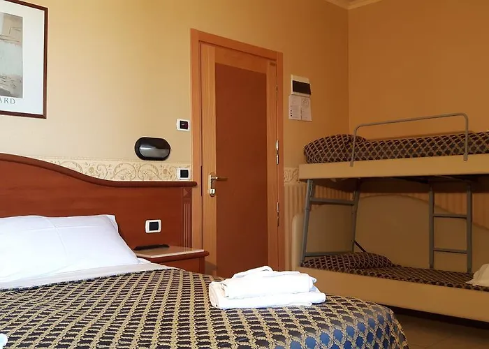 Grifone Hotel 3*