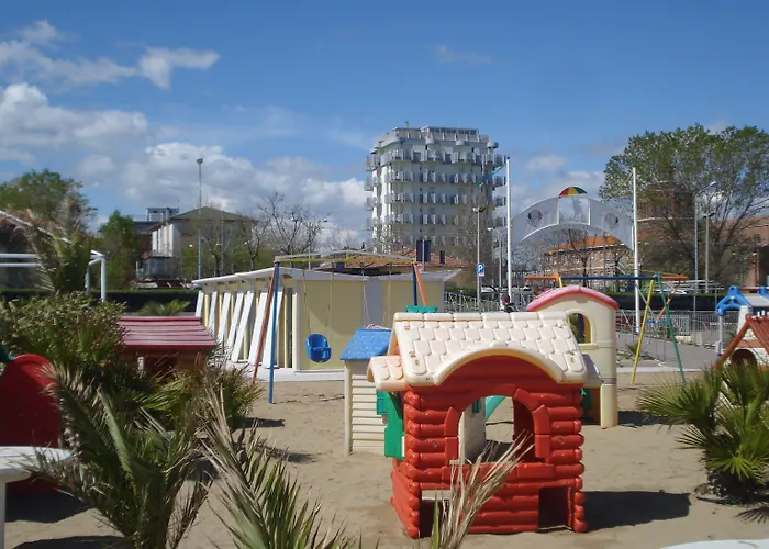 غريفون 3* ريميني